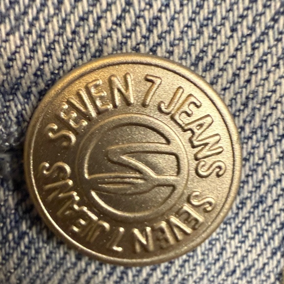 Seven7 Classic Denim Jacket in Light Blue - Picture 4 of 10